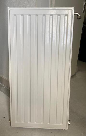 Radiator te koop – 45 x 10 x 60 cm beschikbaar voor biedingen
