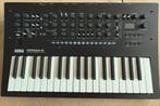 Korg Minilogue XD met flightcase & stofkap! Topstaat, Korg, Zo goed als nieuw, Met koffer of flightcase, Overige aantallen