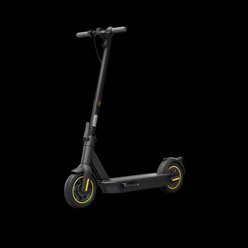 2 stuks: Segway Ninebot Kickscooter G30P, Fietsen en Brommers, Steps, Zo goed als nieuw, Elektrische step (E-scooter), Ophalen