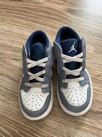 Blauw/grijze gympen van Nike Jordan maat 26, Kinderen en Baby's, Kinderkleding | Schoenen en Sokken, Gebruikt, Ophalen of Verzenden
