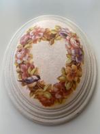 Wandornament steen/gips ovaal 32 x 27, Ophalen, Zo goed als nieuw, Overige materialen