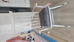Licht grijze schommelstoel, amper gebruikt, Huis en Inrichting, Stoelen, Ophalen of Verzenden, Zo goed als nieuw, Grijs, Eén