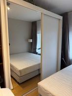 HULSTA KLEDING KAST, Ophalen, Kunststof, Gebruikt, 200 cm of meer