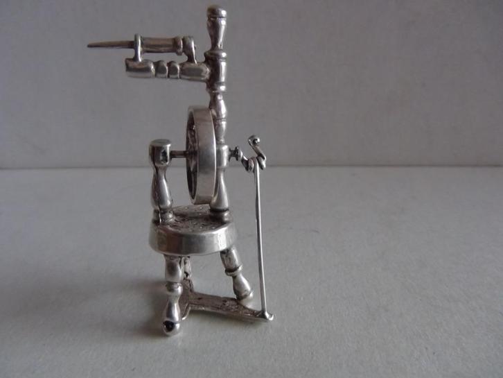 Mini/atuur zilver EP63 spinnenwiel zilveren miniaturen, Antiek en Kunst, Antiek | Goud en Zilver, Zilver, Ophalen of Verzenden