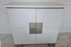 Mooie witte commode, Ophalen, 50 tot 70 cm, Voetruimte, 100 cm of meer