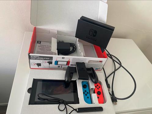 Nintendo Switch + 3 spellen en Controller - Topstaat!, Spelcomputers en Games, Spelcomputers | Nintendo Switch, Zo goed als nieuw