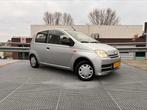 Daihatsu Cuore 1.0 3D 2007 Grijs NIEUWE KOPPELING APK, Auto's, Daihatsu, Stof, 600 kg, Metallic lak, Origineel Nederlands