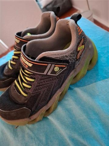 Sport schoenen  beschikbaar voor biedingen