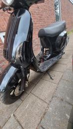 Zwarte scooter - start en remt!, Ophalen, Gebruikt, Benzine, Overige modellen