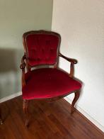 Antieke fauteuil met rode bekleding, Ophalen