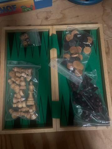 Schaakbord/Backgammon set - Reisspel beschikbaar voor biedingen