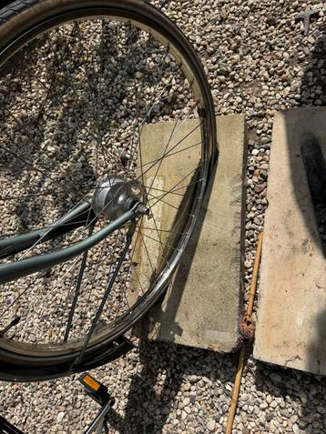 Fietsdallen fietsgleuf fietsen standaard beschikbaar voor biedingen
