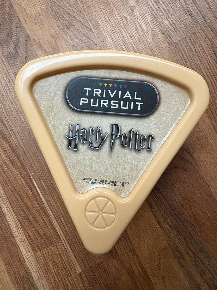 Trivial Pursuit Harry Potter Editie, Hobby en Vrije tijd, Gezelschapsspellen | Bordspellen, Zo goed als nieuw, Ophalen of Verzenden