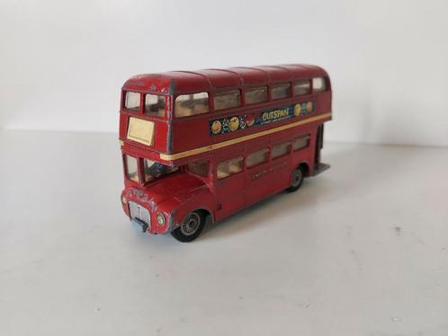 Corgi 468 London Transport Routemaster Bus Outspan, Hobby en Vrije tijd, Modelauto's | Overige schalen, Gebruikt, Bus of Vrachtwagen