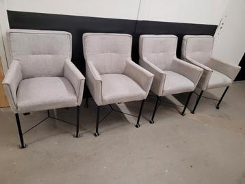 4 eetkamerstoelen wieltjes stof grijs