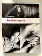 Basiskennis studiofotografie, Ophalen of Verzenden, Zo goed als nieuw