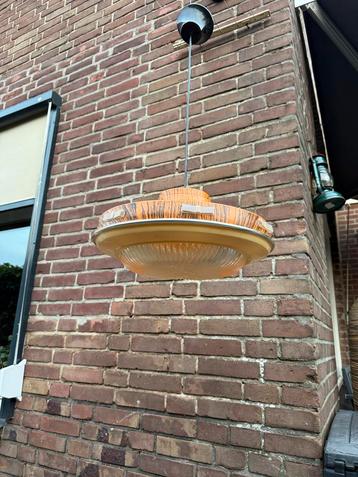 Space Age UFO Lamp Jaren 70 beschikbaar voor biedingen