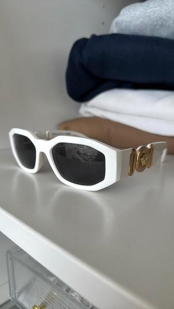 Versace VE436 zonnebril  beschikbaar voor biedingen