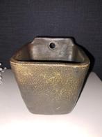 Mobach Utrecht muurhangpot/vaas u24, Antiek en Kunst, Antiek | Keramiek en Aardewerk, Ophalen of Verzenden