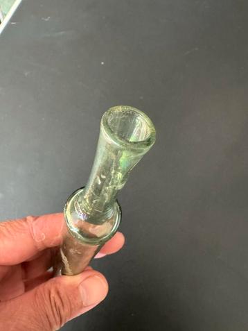 Longneck bottle 17e eeuw opgraving beschikbaar voor biedingen