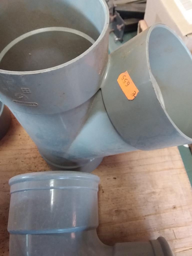 Diverse pvc hulpstukken, 110, 80, 75, 70, 50, 40 en 32 mm, Ophalen, Bochten, Pvc, Nieuw