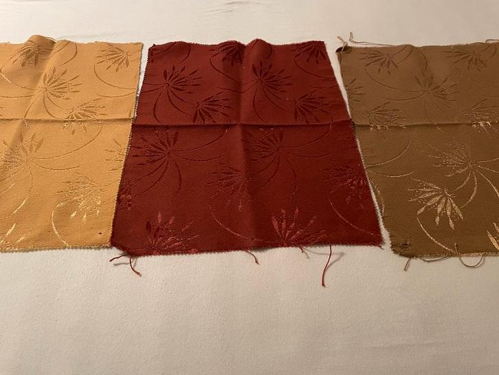 Tk vintage lappen stof voor maken kussentjes, kleedjes etc., Hobby en Vrije tijd, Stoffen en Lappen, Nieuw, Katoen, 30 tot 120 cm