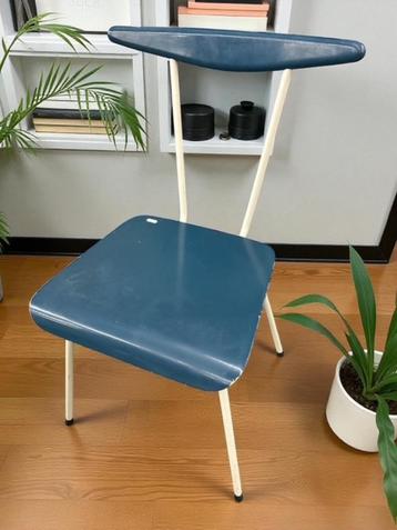 Dressboy Wim Rietveld design stoel Auping # 9975 beschikbaar voor biedingen