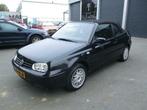 Volkswagen Golf 1.8 Cabriolet 55KW 2000 Blauw, 74 pk, Zwart, 4 cilinders, Cabriolet