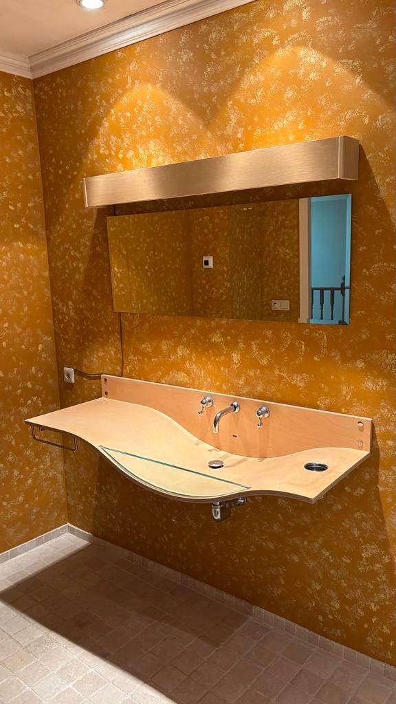 Vintage Design Wasmeubel met Spiegel, Huis en Inrichting, Badkamer | Badkamermeubels, Gebruikt, Wasbak of Wastafel, Minder dan 100 cm