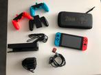 Nintendo Switch met Mario Odyssey & Zelda Tas, Spelcomputers en Games, Spelcomputers | Nintendo Switch, Met 2 controllers, Ophalen of Verzenden