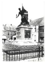 987471	Arendonk	jr 60 70 Oorlogsgedenkteken	Nette oude kaart