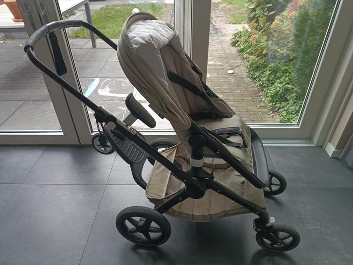 Bugaboo Fox kinderwagen, Kinderen en Baby's, Kinderwagens en Combinaties, Gebruikt, Combiwagen, Bugaboo, Met reiswieg, Verstelbare duwstang