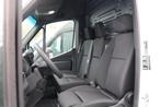Mercedes-Benz Sprinter 317 CDI L2 H2 Airco Mbux Camera, Auto's, Gebruikt, Euro 6, 2000 kg, Wit