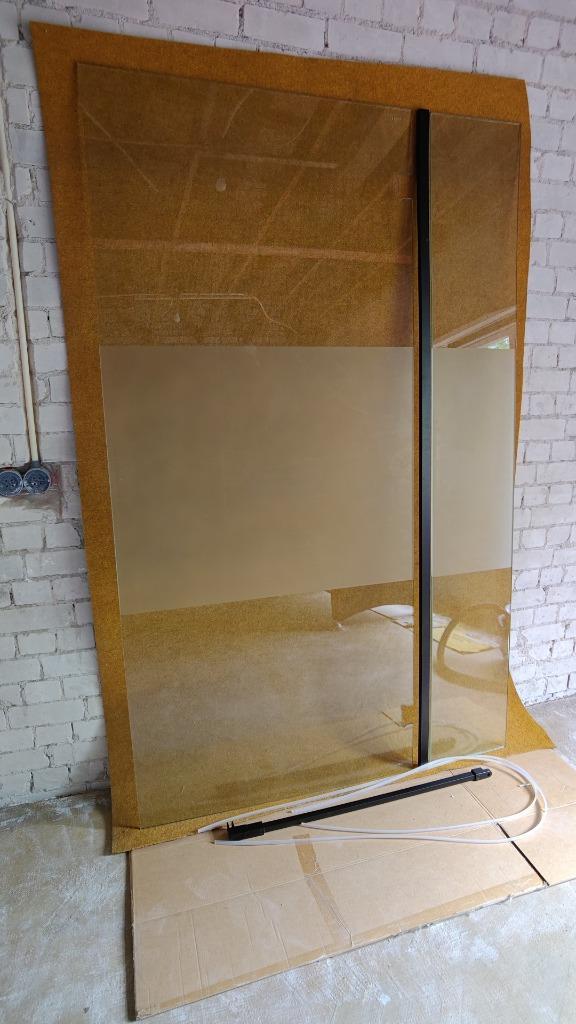 Inloop douchewand 2 delen met zwart stalen hoek zgan, Doe-het-zelf en Verbouw, Sanitair, Zo goed als nieuw, Douche, Glas, Ophalen