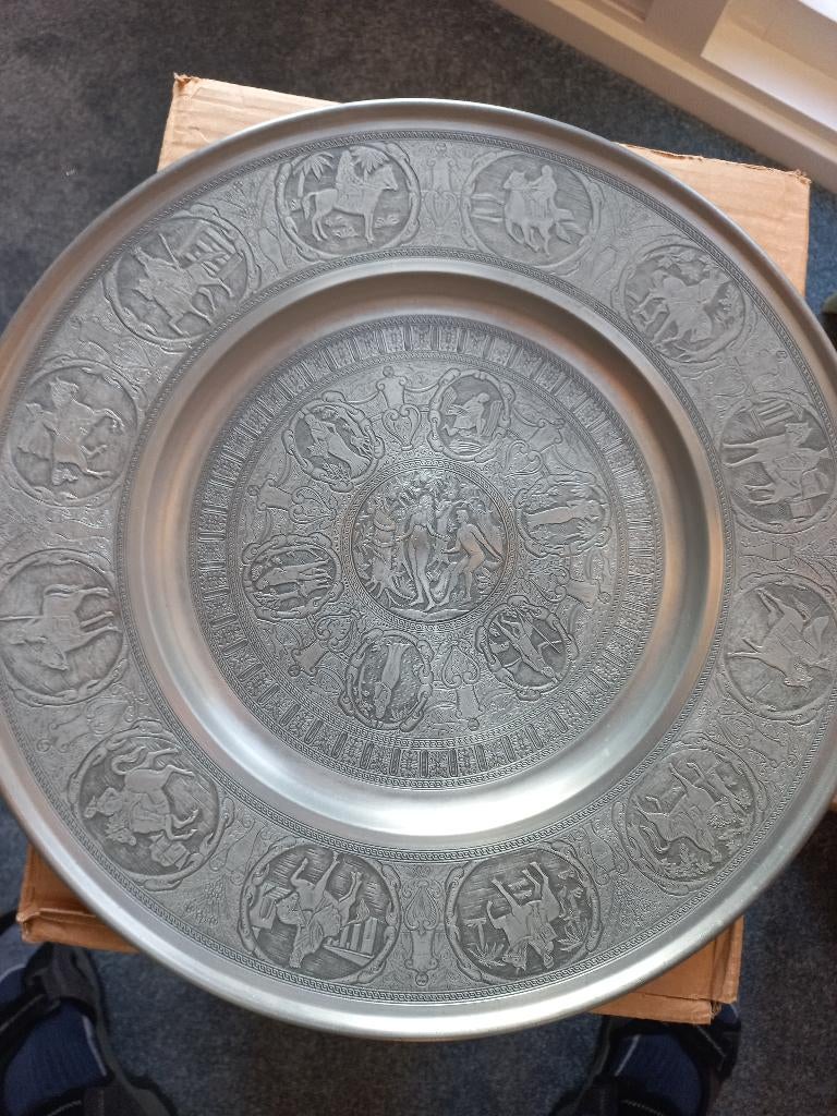 Tinnenbord Rond 39,5 cm. Berendsohn. 1950, Antiek en Kunst, Antiek | Wandborden en Tegels, Ophalen