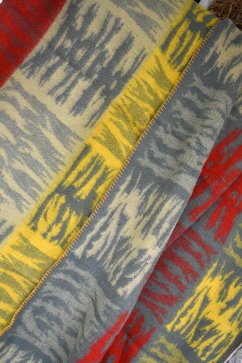 Vintage wollen deken, rood geel grijs crème, jaren 50/60, Huis en Inrichting, Woonaccessoires | Plaids en Woondekens, Gebruikt