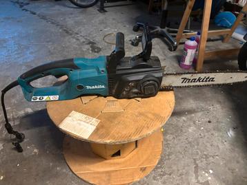 Elektrische kettingzaag makita beschikbaar voor biedingen