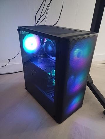 Gaming pc voor 1440p gaming beschikbaar voor biedingen