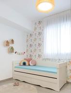 Mooi kinderbed van massief hout, 70 tot 85 cm, Ophalen of Verzenden, Zo goed als nieuw, Matras