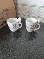 Nieuw 2 leuke kopjes met lepels, Ophalen, Nieuw, Overige stijlen, Kop(pen) en/of Schotel(s)