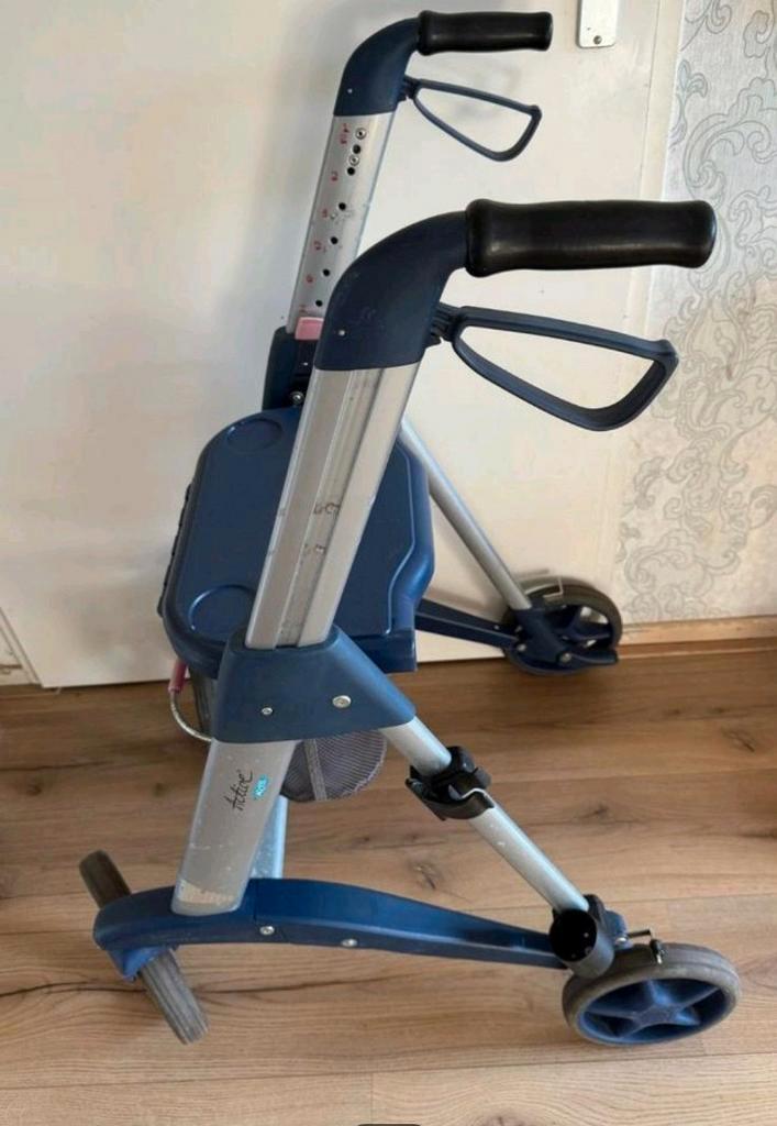 Rollator anwb active, Diversen, Rollators, Zo goed als nieuw, Ophalen of Verzenden