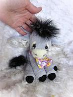 Kleine ezel Punky - pluche Artist bear - 20cm, Verzenden, Nieuw, Stoffen beer, Overige merken