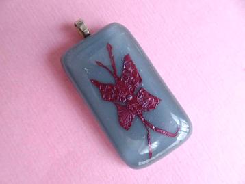 jwg Vintage 60s art glass glas ketting hanger vlinder paars beschikbaar voor biedingen
