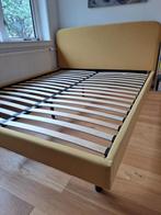 2 persoonsbed, zink geel Besley by MADE + goed matras, Ophalen, Overige kleuren, Tweepersoons, Zo goed als nieuw