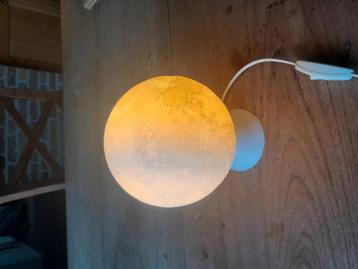 Maan lamp  beschikbaar voor biedingen
