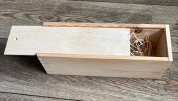 Wijnkist met schuif - 36.5x12x11.5cm - gebruikt  beschikbaar voor biedingen