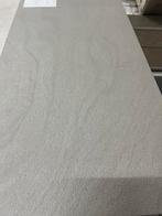 Tegels 30x60 cm licht grijs 7,02m2 voor €60,-, Ophalen, 60 cm of meer, Nieuw, 10 m² of meer