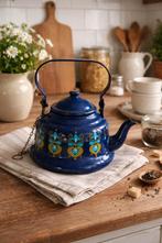 Vintage emaille fluitketel blauw met decor, Ophalen of Verzenden