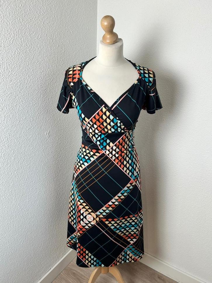 King Louie maat XL grafische cross jurk 2764, Kleding | Dames, Jurken, Zo goed als nieuw, Maat 46/48 (XL) of groter, Blauw, Knielengte