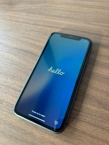 iPhone 11 (zwart, 64GB) beschikbaar voor biedingen